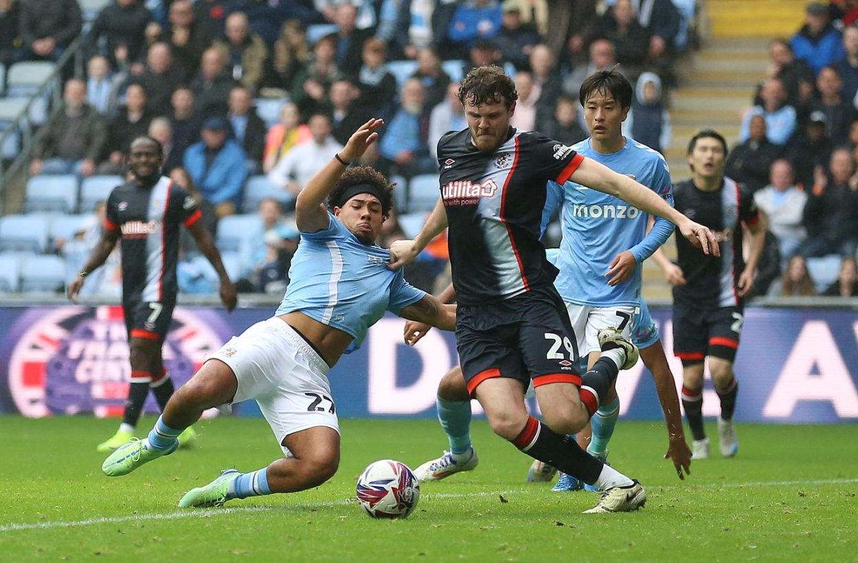 Coventry City vs Luton Town (18:30 &#8211; 26/10) | Xem lại trận đấu