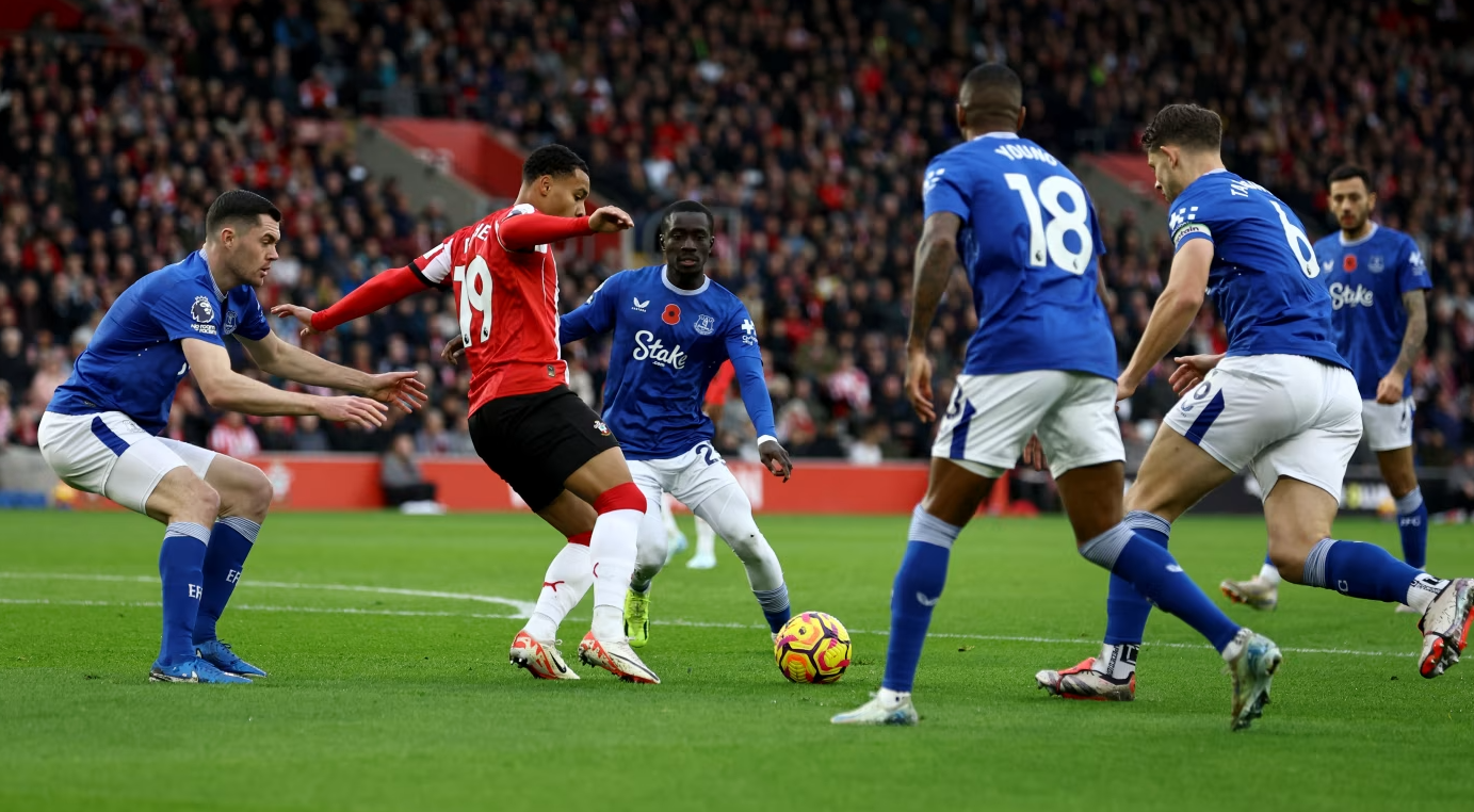 Southampton vs Everton (22:00 &#8211; 02/11) | Xem lại trận đấu